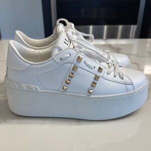 Valentino Rockstud platform flatform sneaker 7.5